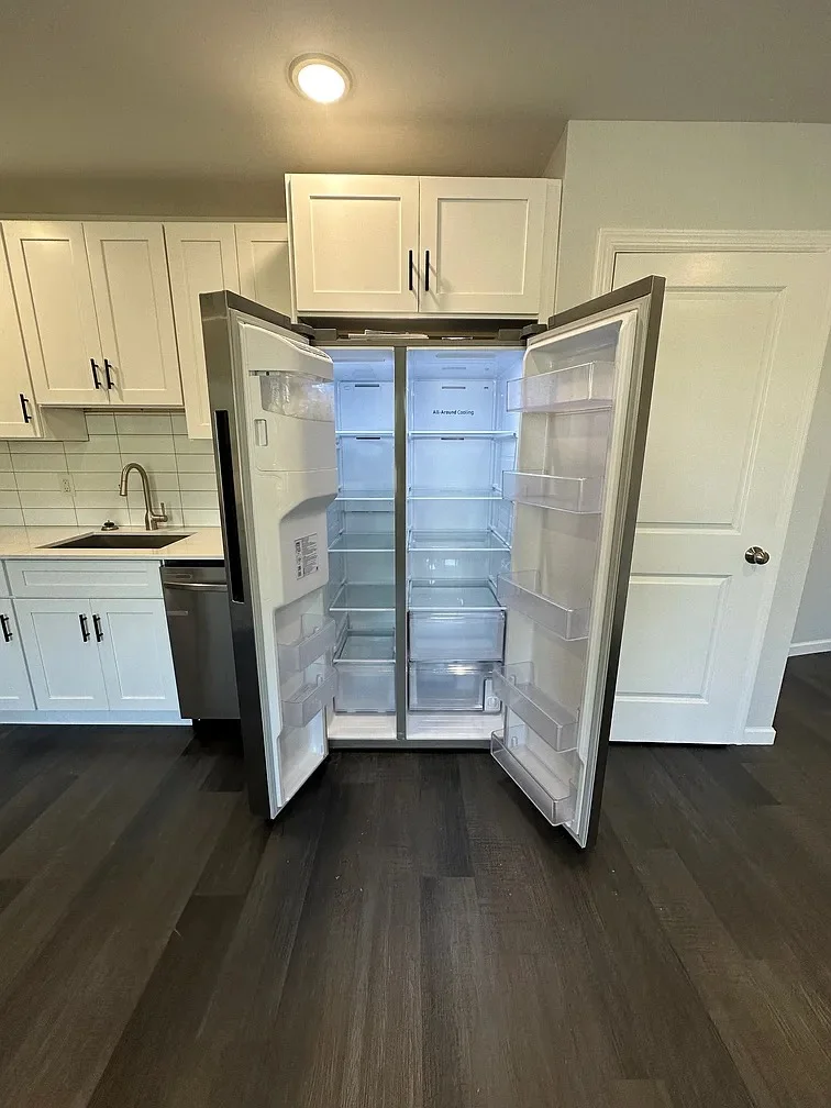 Paterson House: 207 Redwood Ave