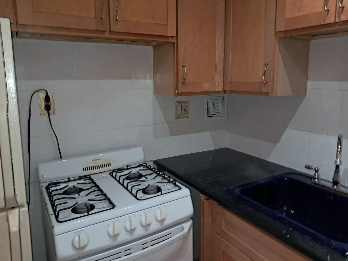 Bronx House: 3225 Grace Ave