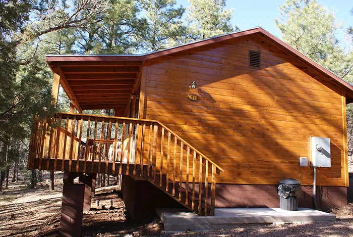 Pinetop House: 237 E White Mountain Blvd