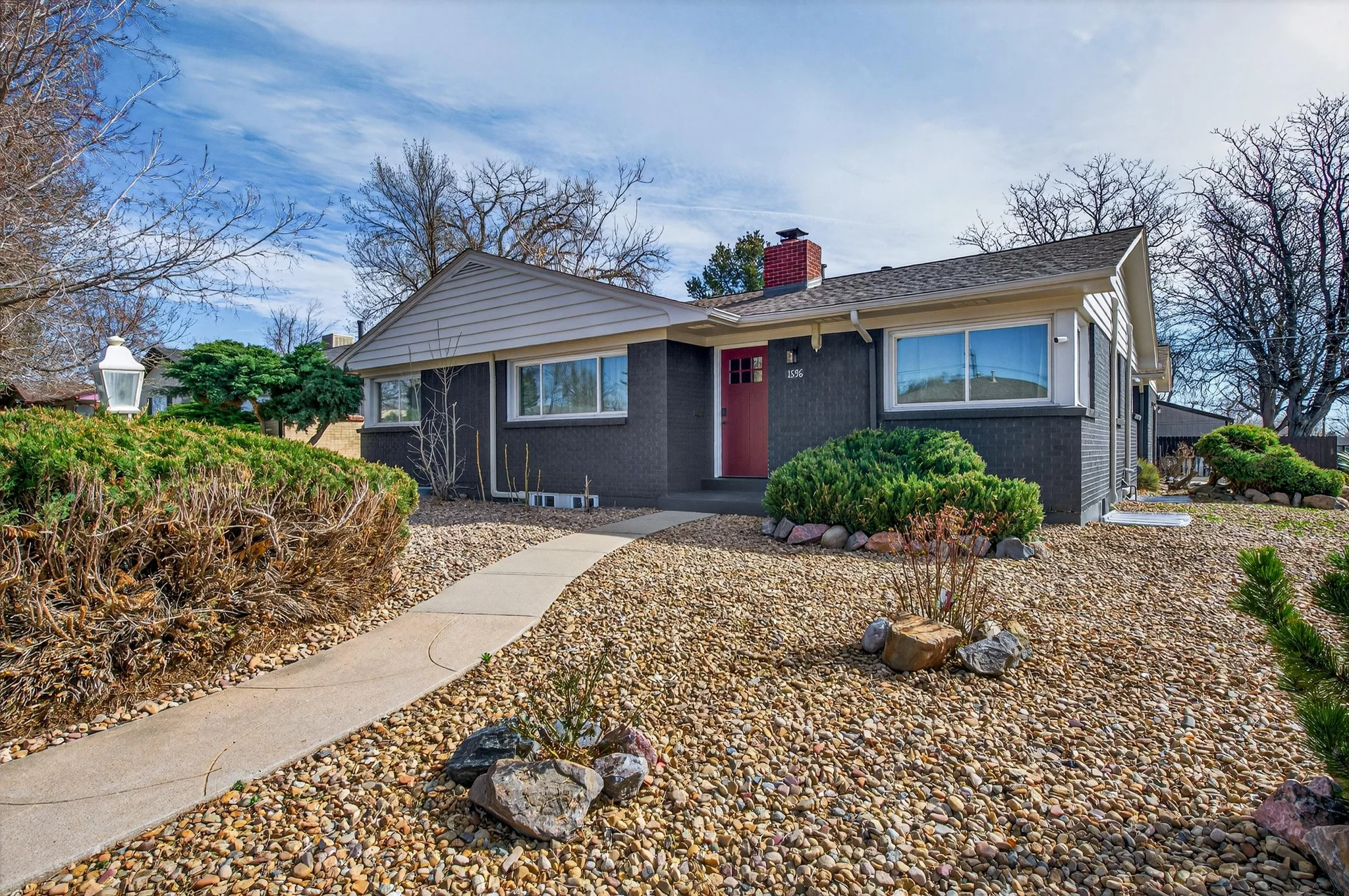 Denver House: 1596 S Stuart St