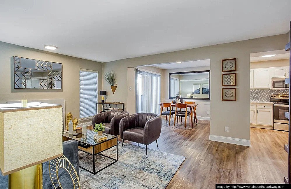 Dallas Apartment: 5151 Verde Valley