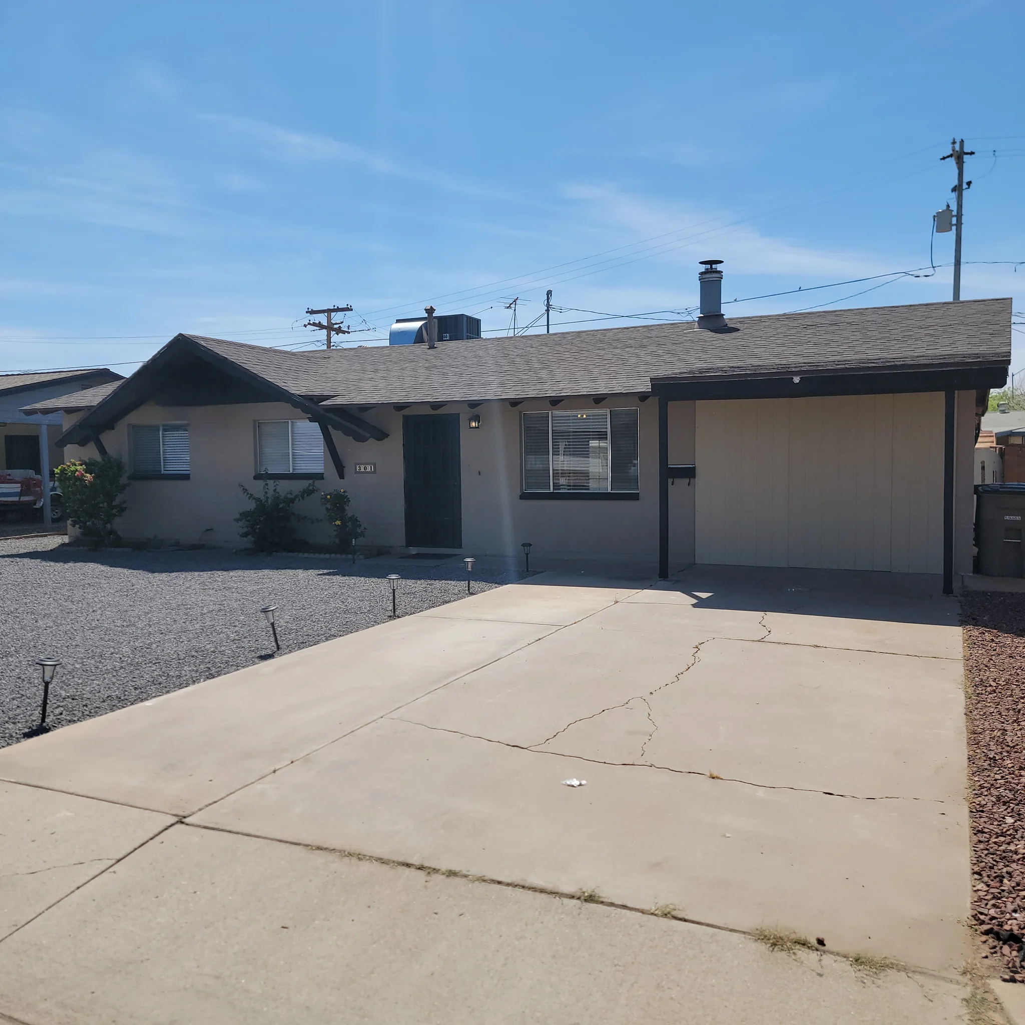 Goodyear House: 301 E La Canada Blvd