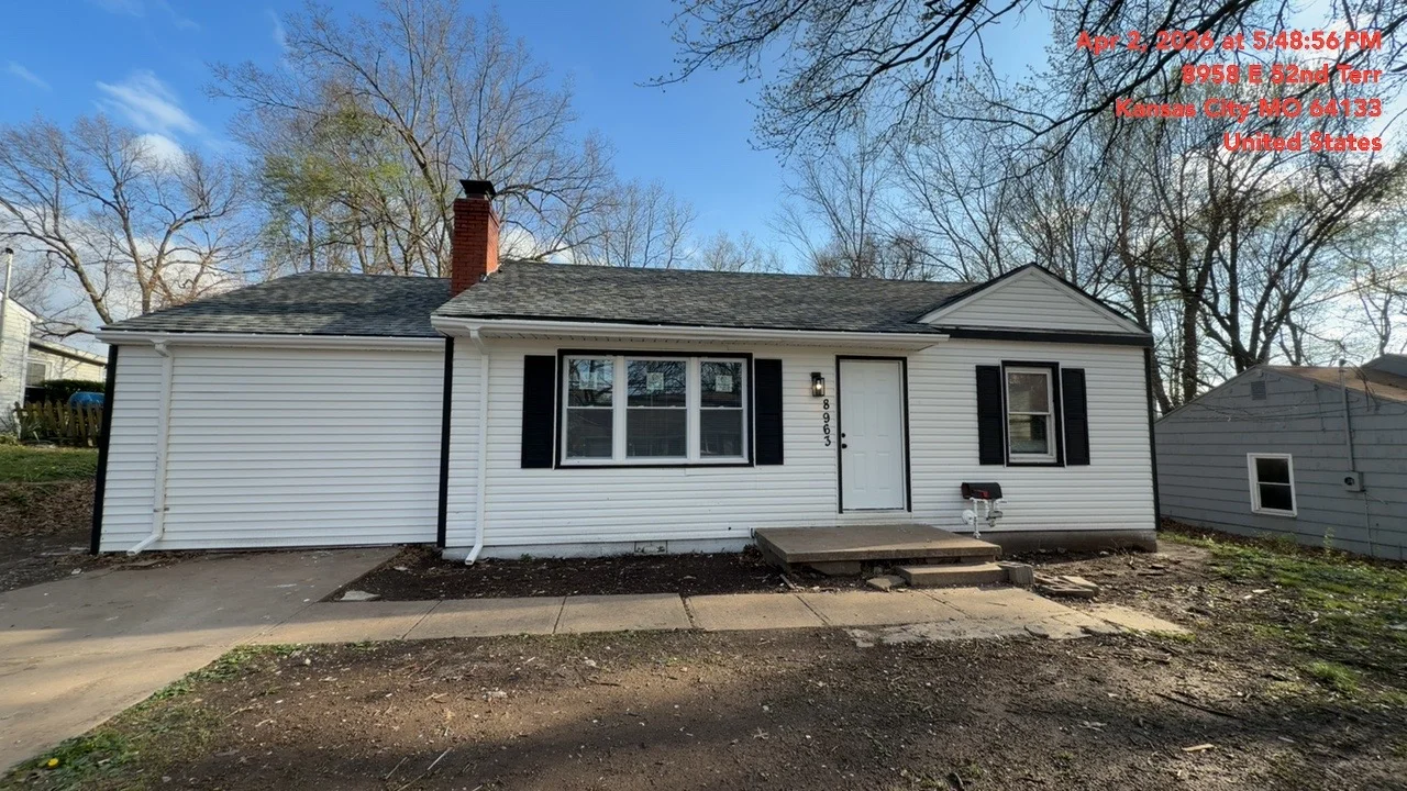 Raytown House: 8963 E 52nd Terr