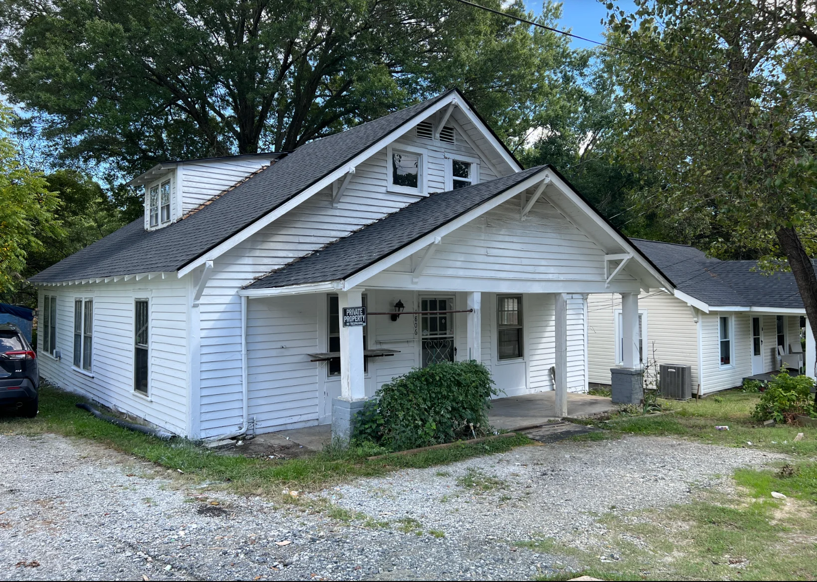 High Point House: 1806 Johnson St