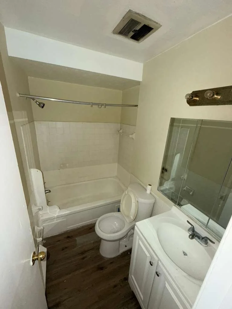 East Cleveland Multiplex: 14835 Euclid Ave