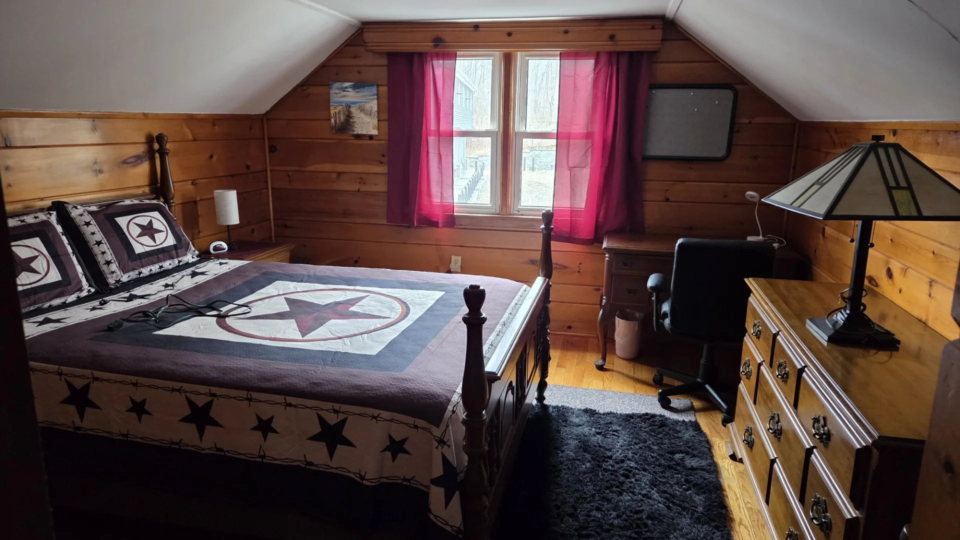 Naugatuck House: 1335 New Haven Rd