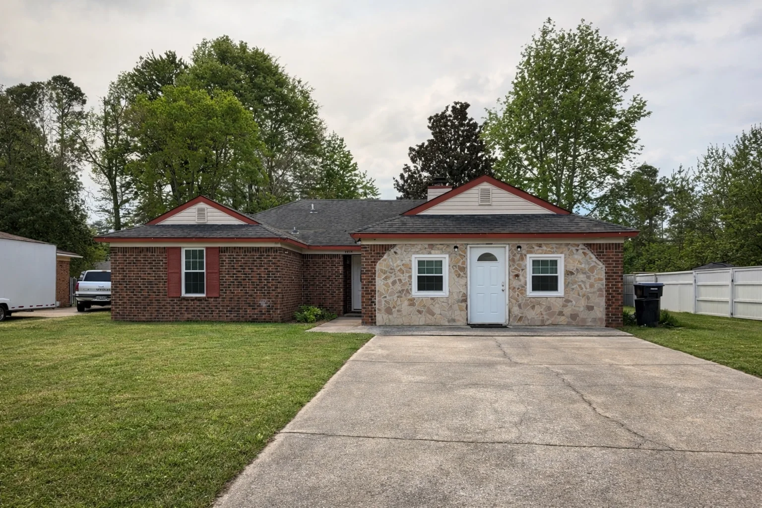 Augusta House: 3515 Monte Carlo Dr