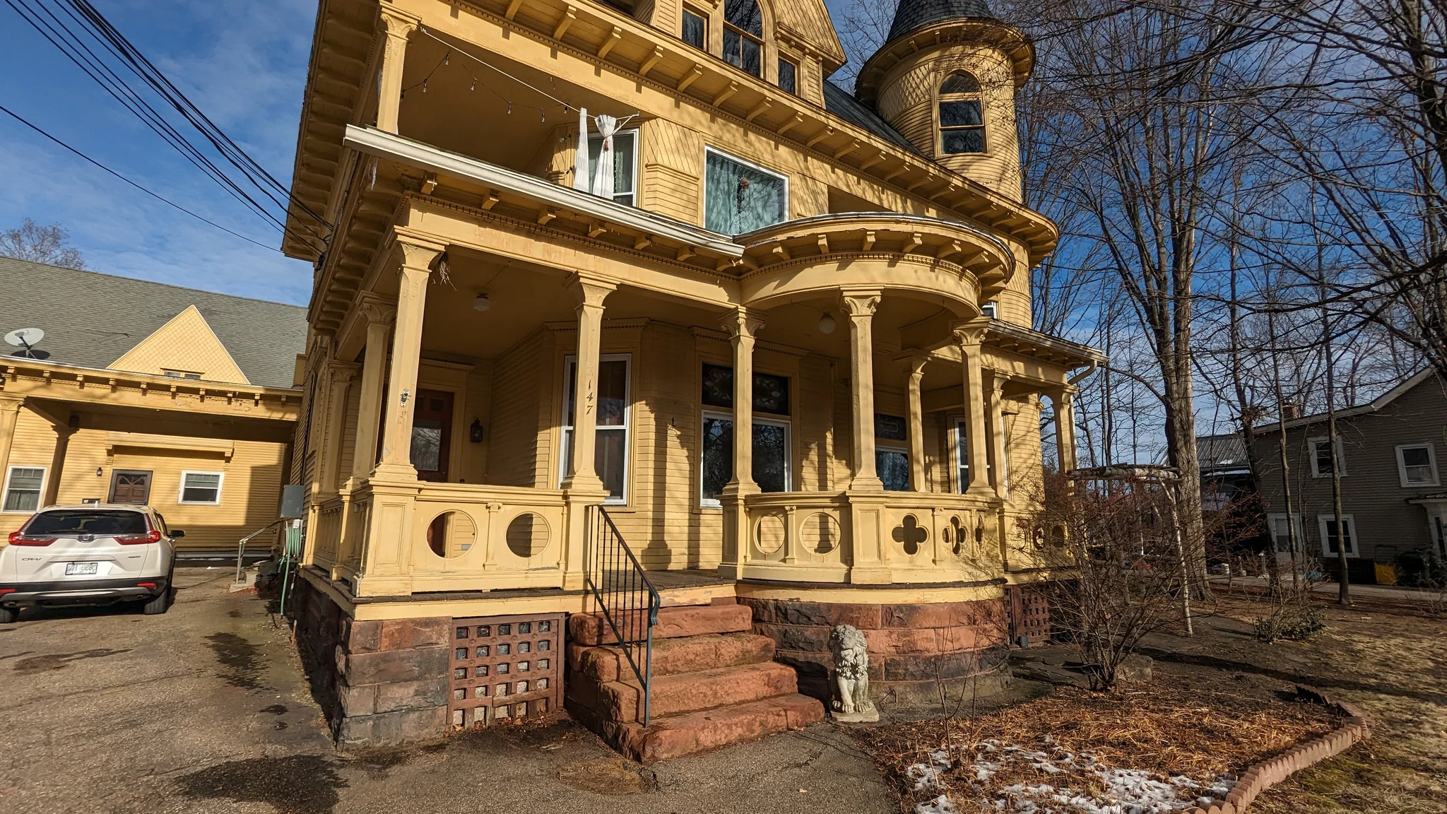 Laconia Condo: 147 Pleasant Street