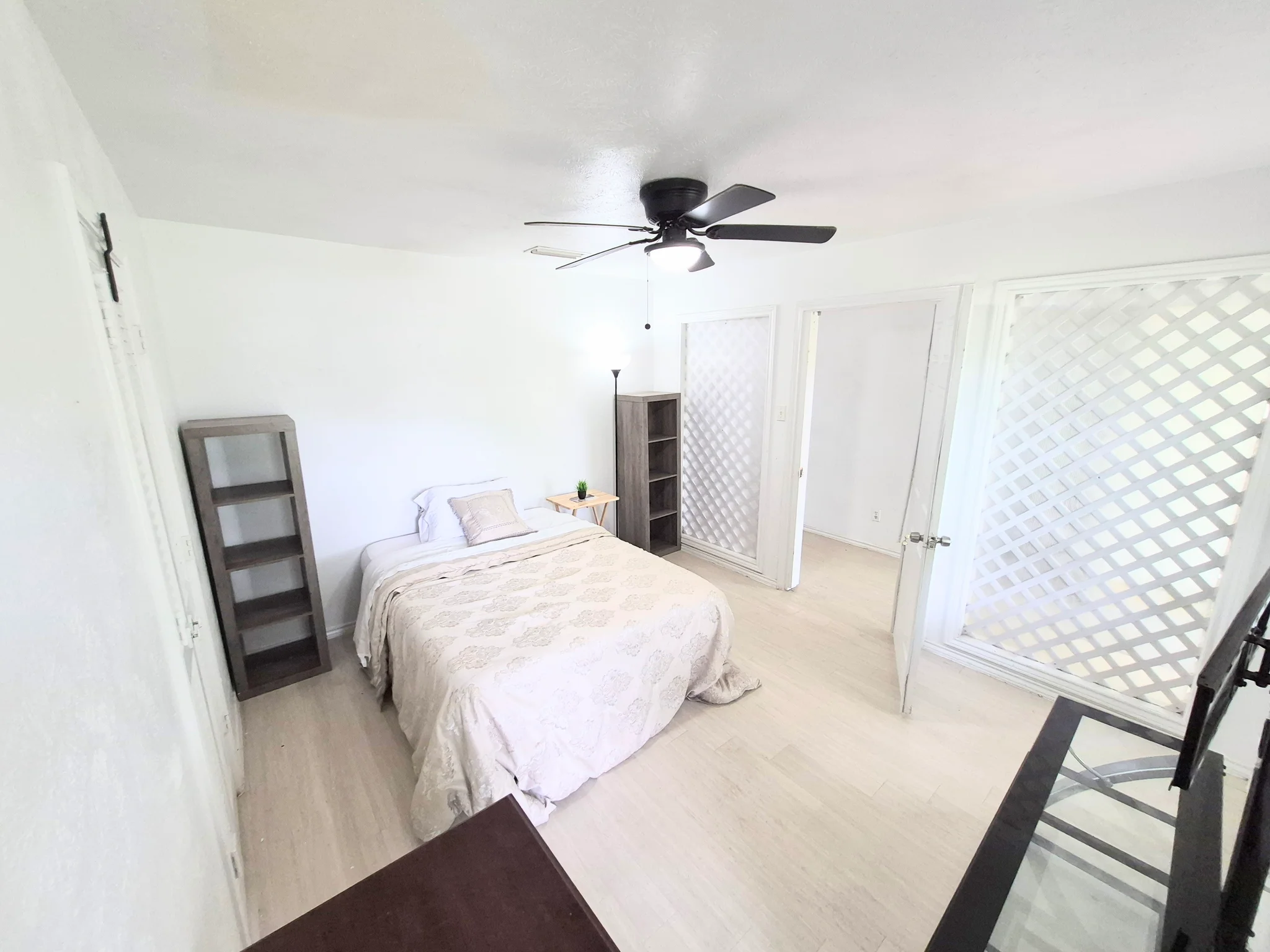 Richardson House: 2202 Shannon Ln