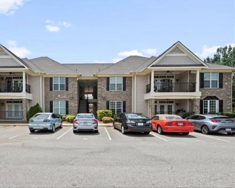 Fayetteville Condo: 1871 Jennifer Ln
