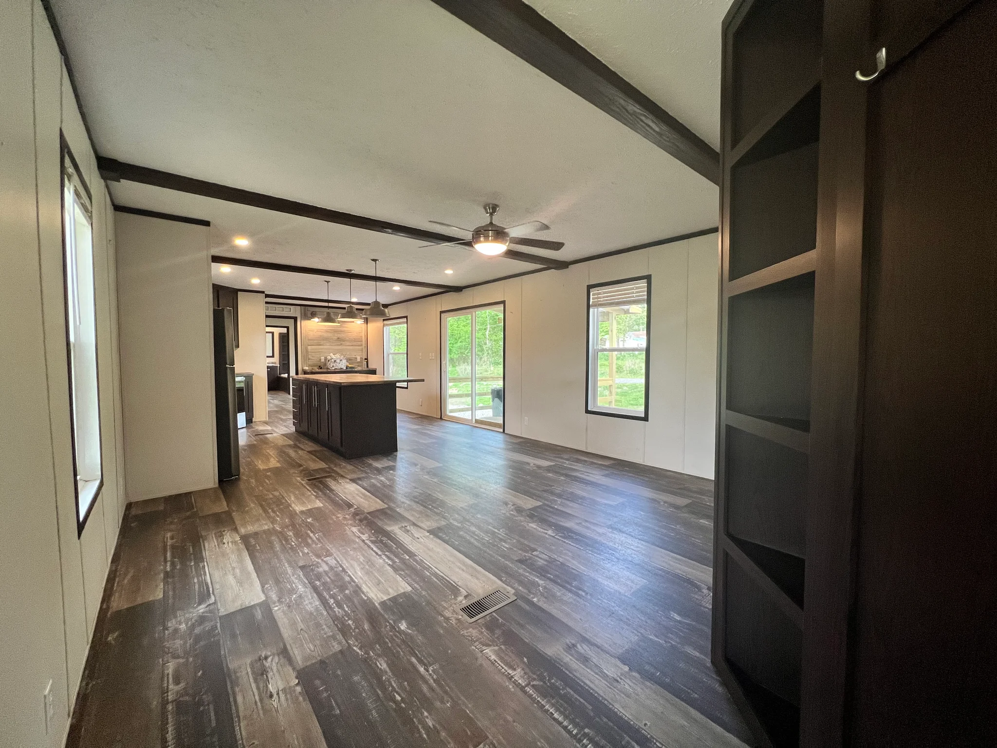 Hot Springs House: 230 Grandstaff