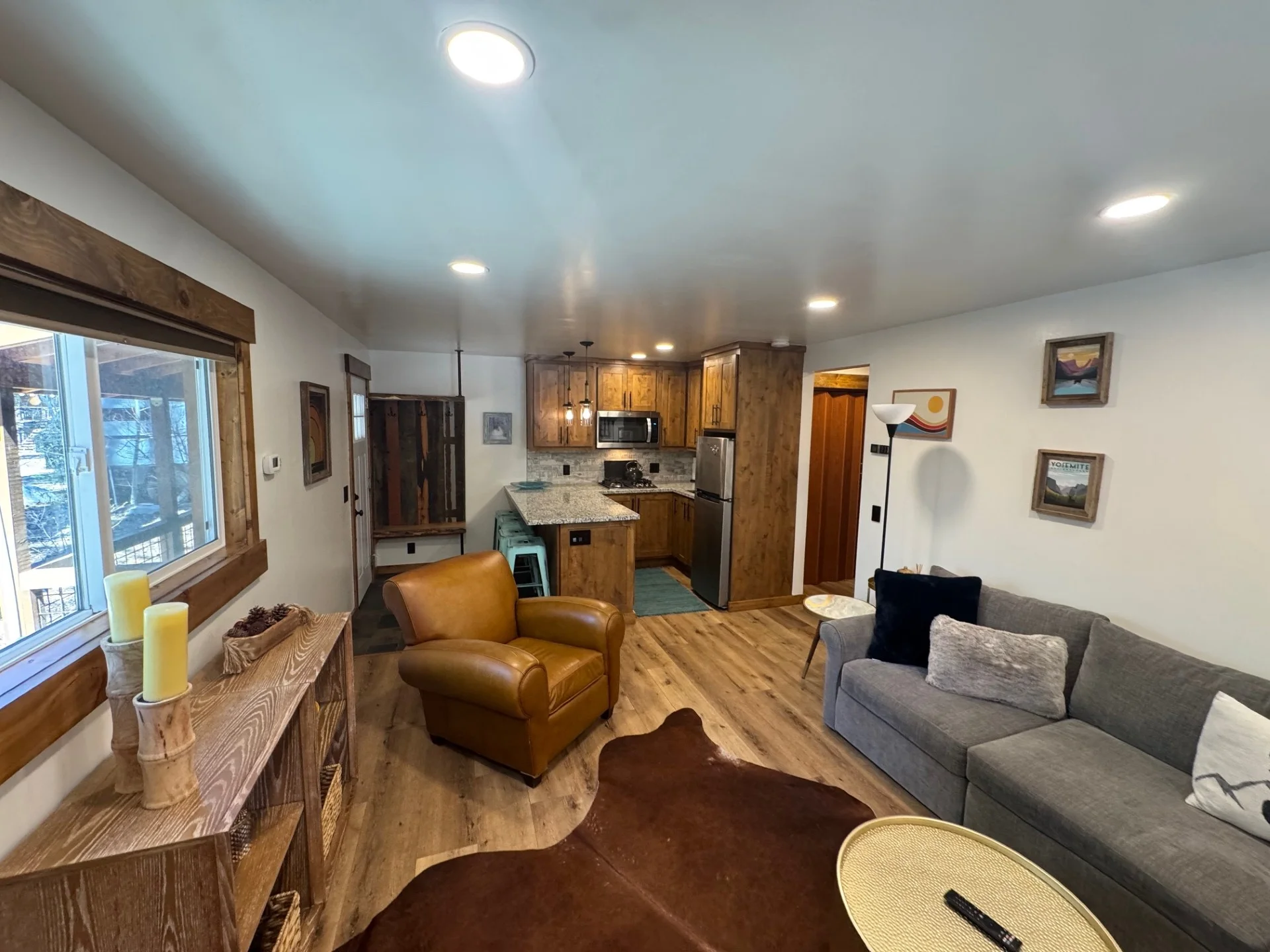 Truckee Multiplex: 11869 Deerfield B