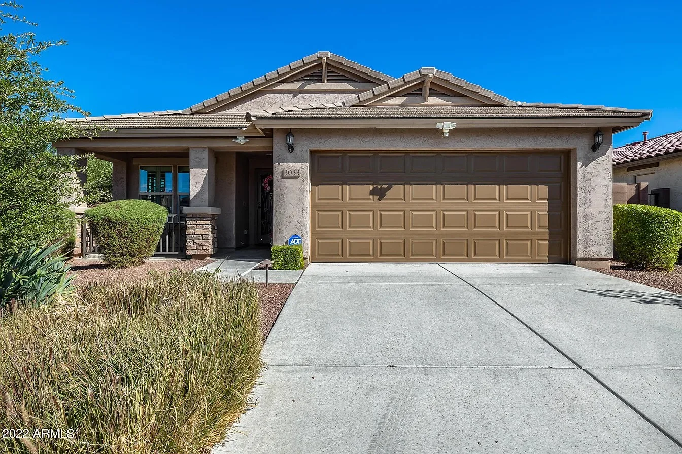 Goodyear House: 3033 S.185th dr