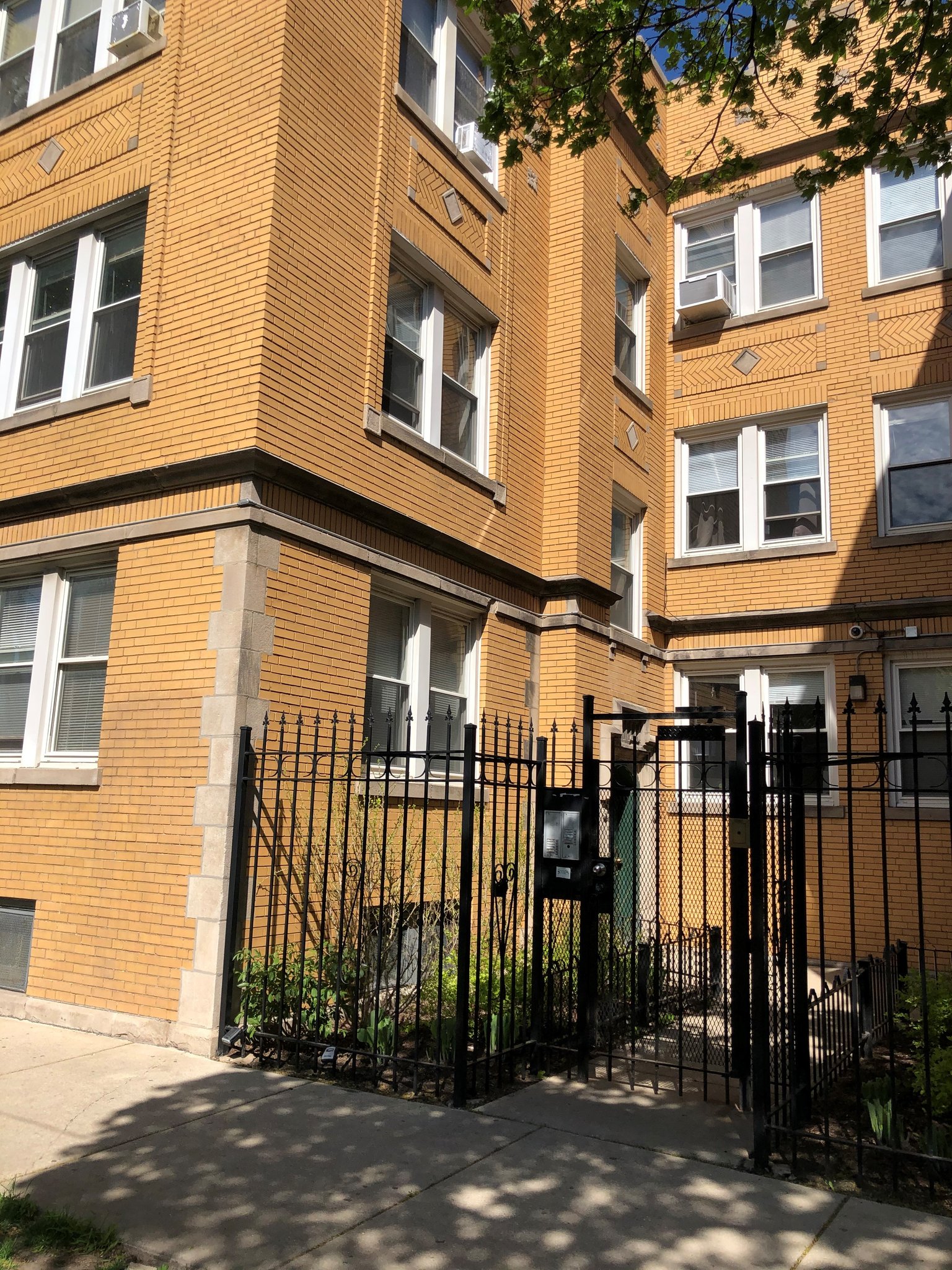 Chicago Apartment: 2357 N Kenneth