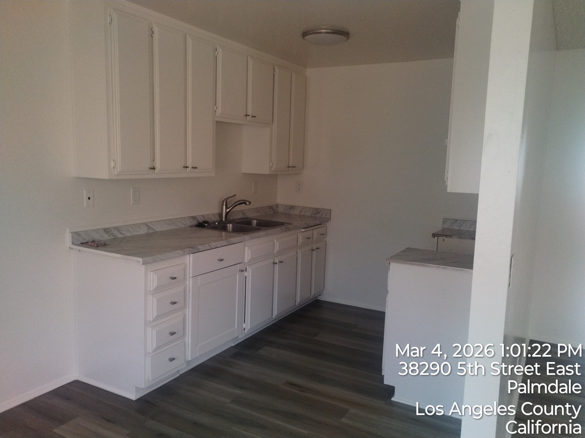 Palmdale Apartment: 38290 5th St E