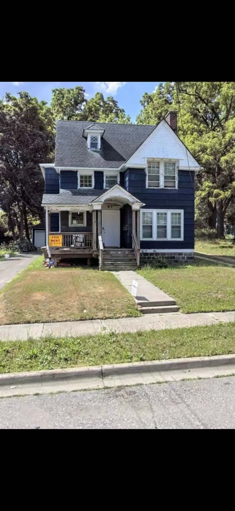 Pontiac Multiplex: 97 Mary Day Ave