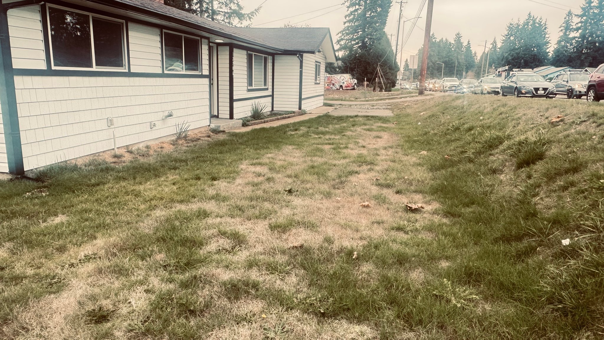 Puyallup House: 12706 94th Ave E