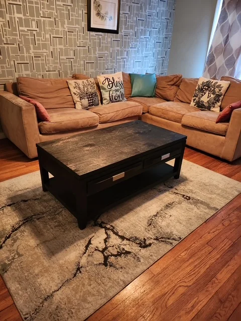 Astoria Multiplex: 19-22 24 AVE