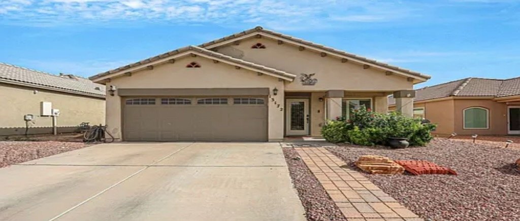 El Paso House: 13172 Willitoft Rd