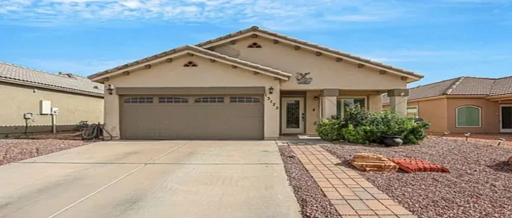 El Paso House: 13172 Willitoft Rd