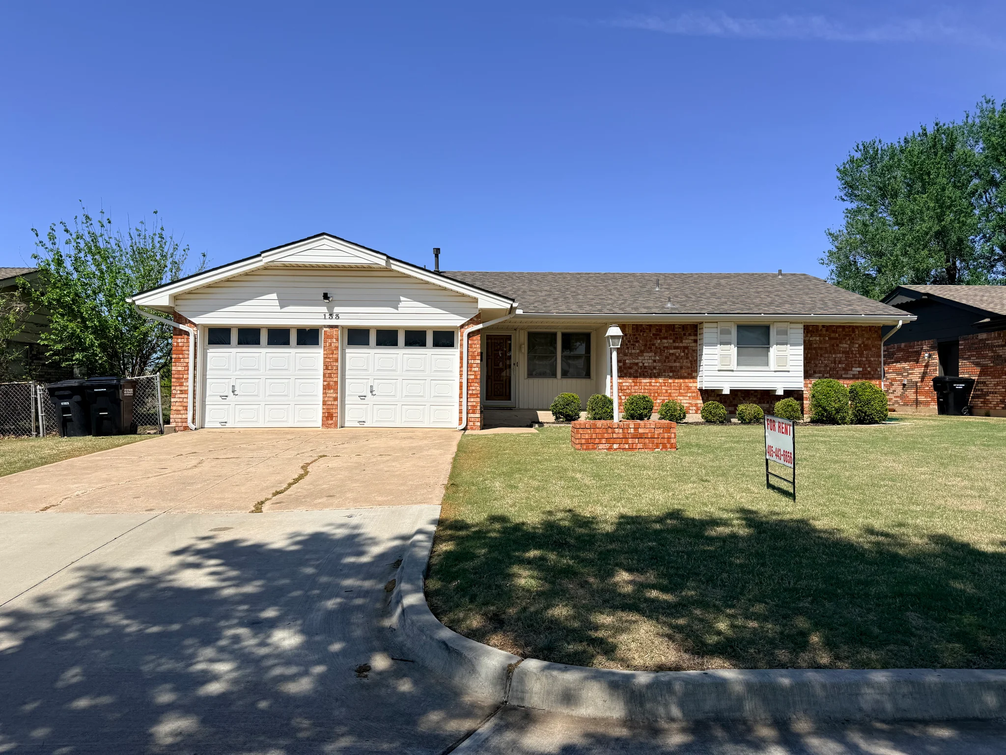 Moore House: 133 SW 14th Street