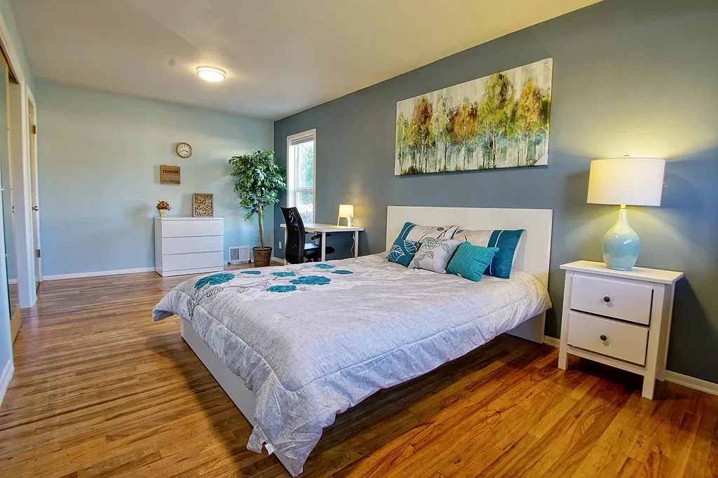 Seattle House: 6556 Cleopatra Pl NW