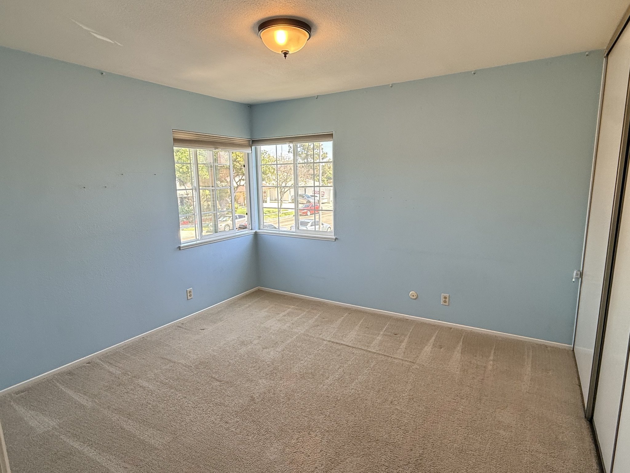 Santa Ana House: 2302 West Flora Street