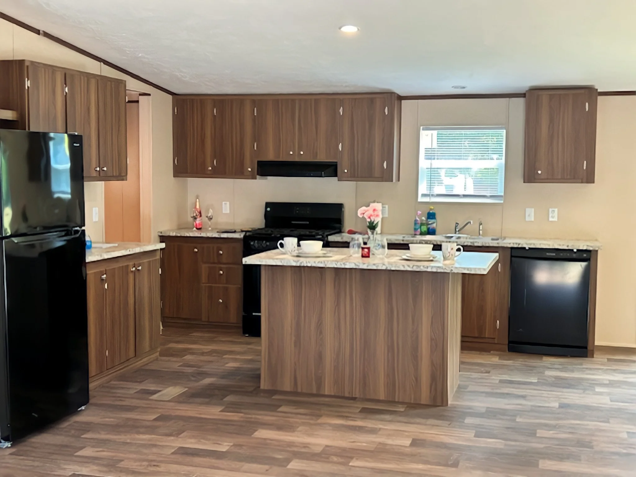 Centralia House: 82 Deerwood Park