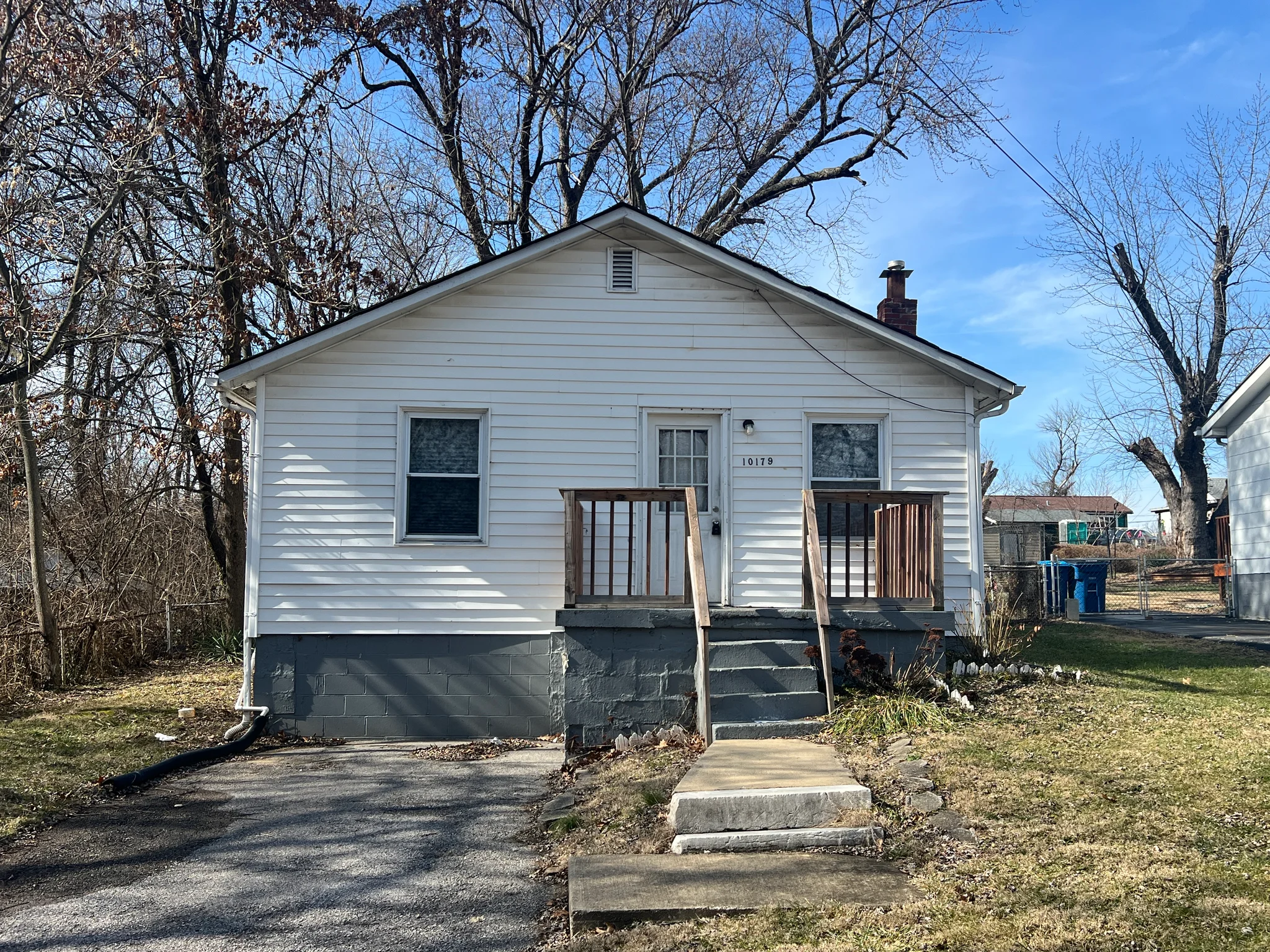 St. Louis House: 10179 Mayfair Dr