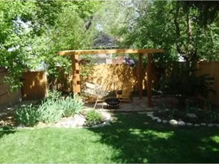 Denver House: 3408 Newton St