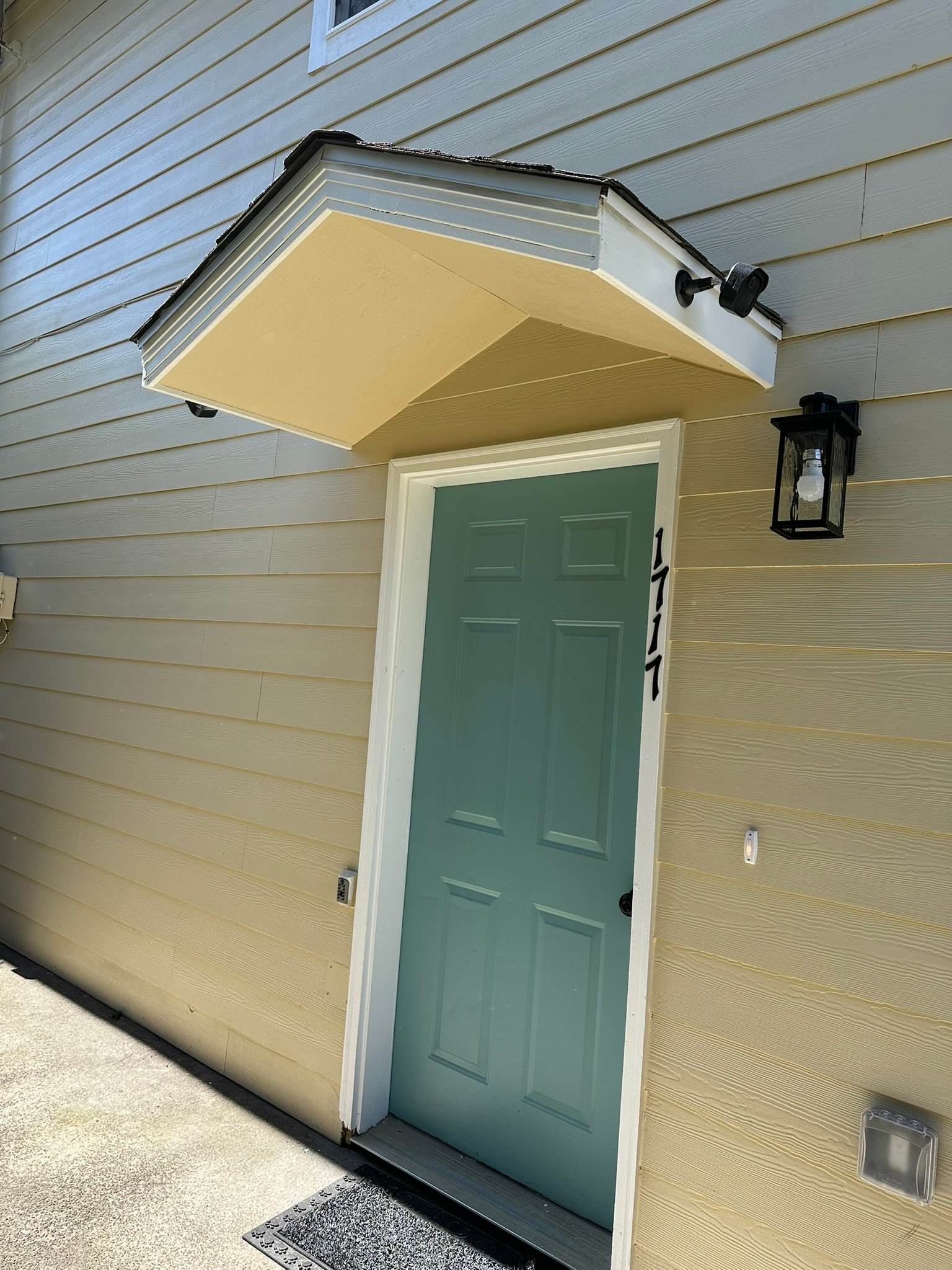 Lincoln city Apartment: Ne 19th Street