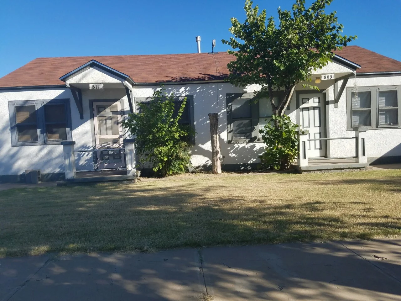 Roswell Multiplex: 809 W. 4th St.