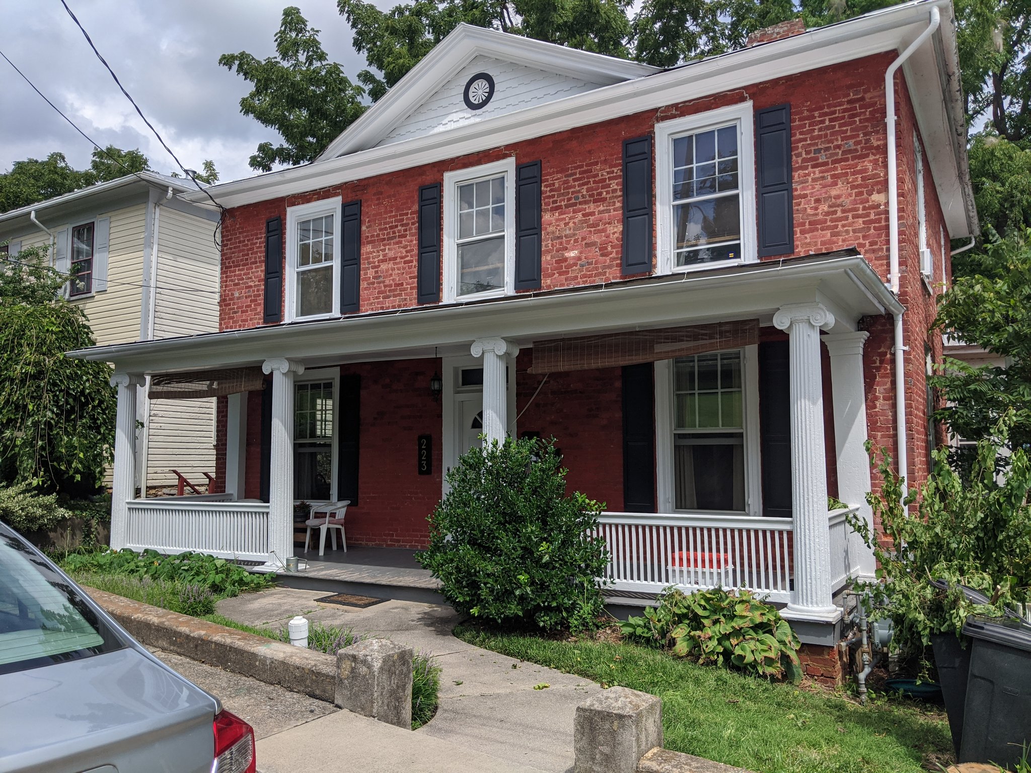 Staunton Multiplex: 223 N Jefferson St
