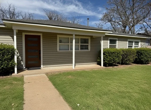 Lubbock House: 5514 45th