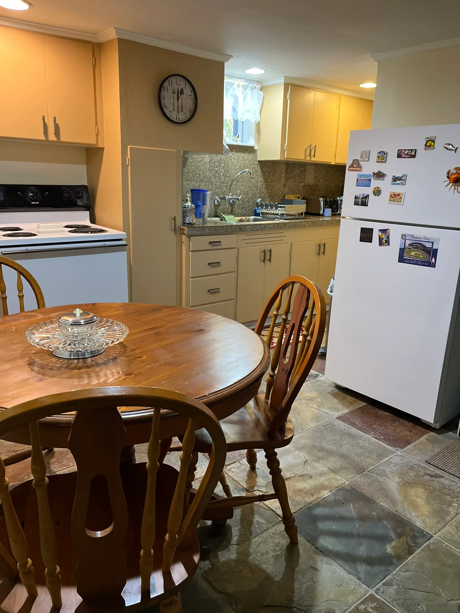 Seattle Apartment: 3020 NW 60th St