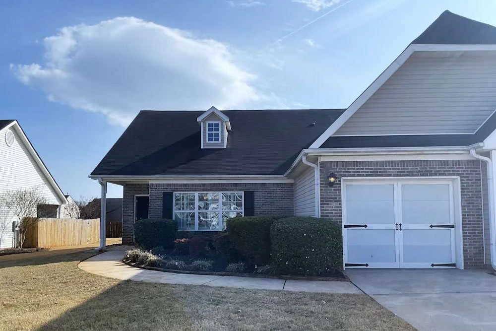 McDonough House: 805 City Park Dr