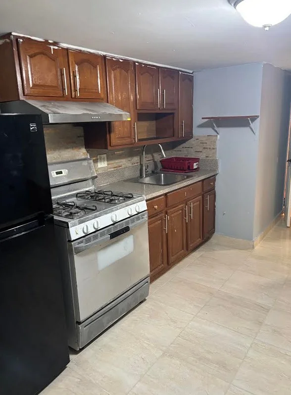 richmond hill Multiplex: 101-44 114 st