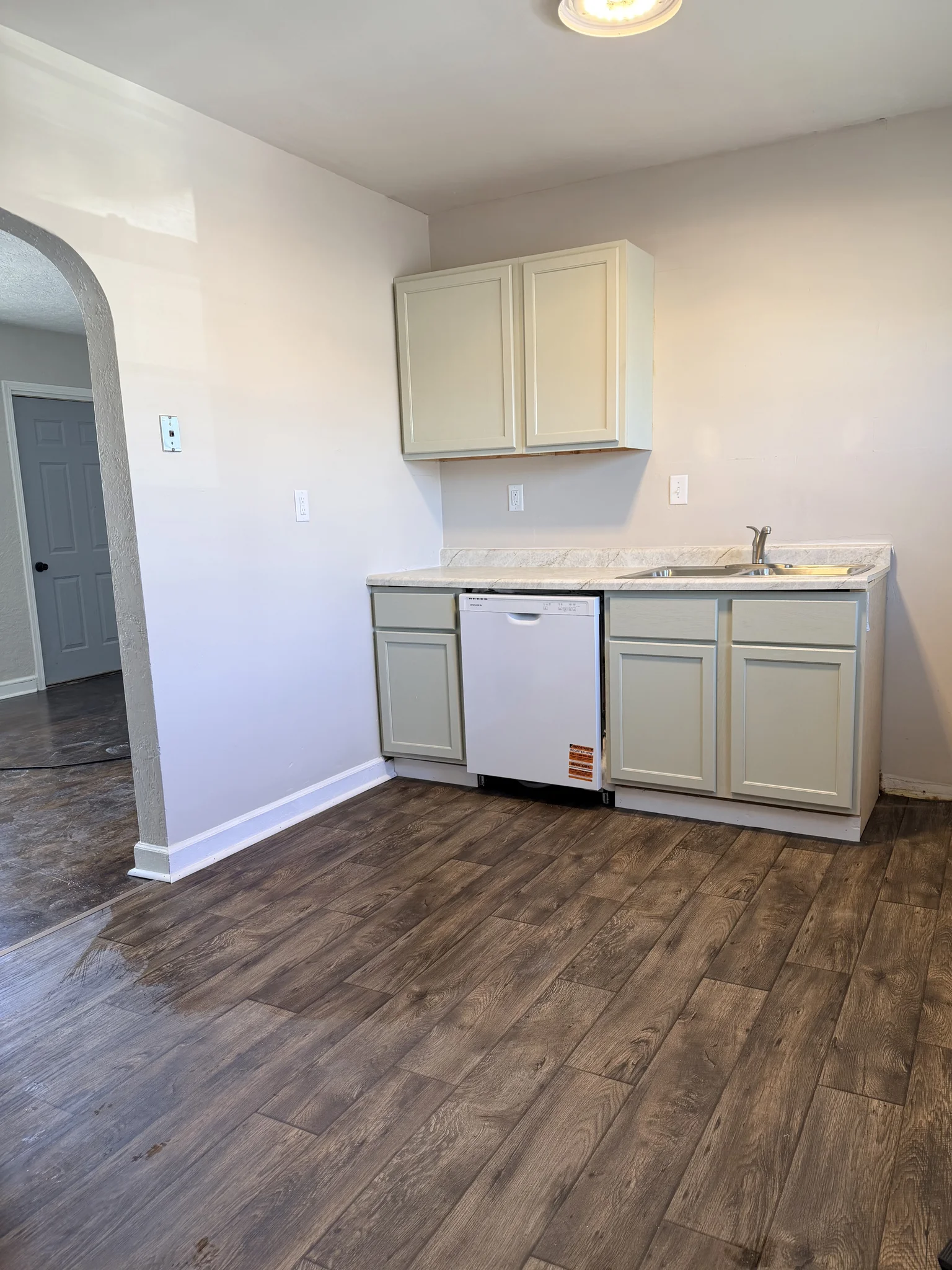 Ottumwa House: 607 E Vine St