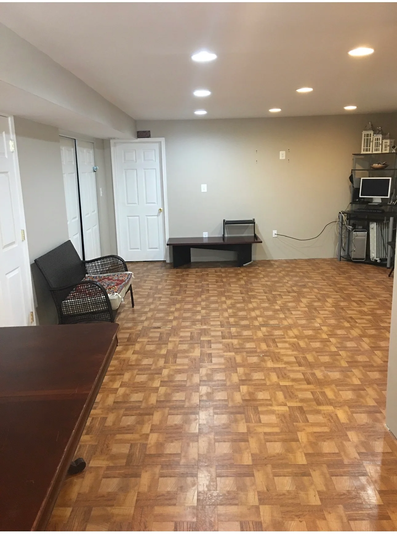 Frederick House: 126 crosstimber way