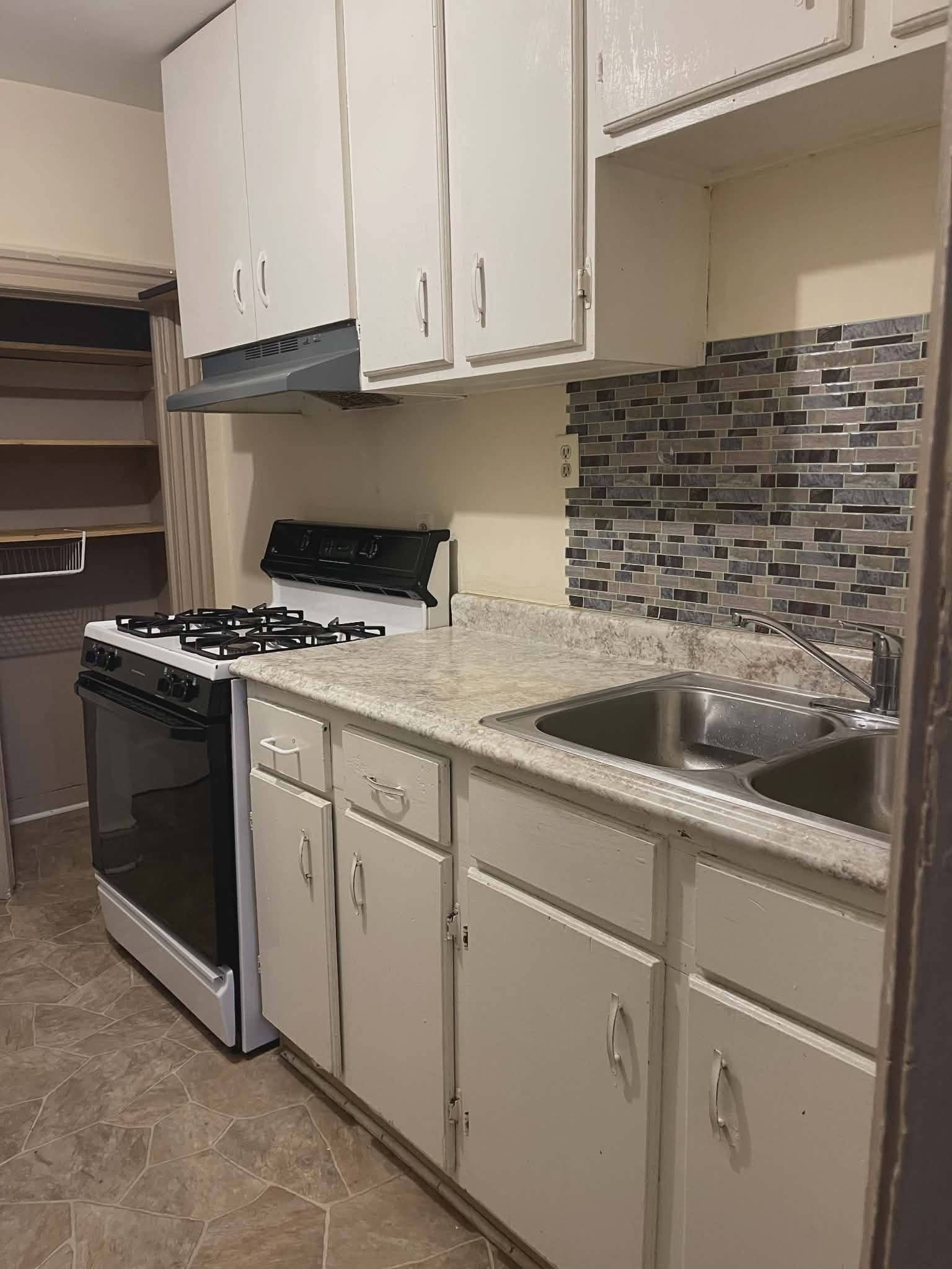 Saint Paul Multiplex: 731 York Ave E