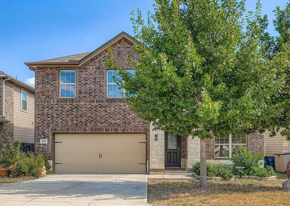 Cibolo House: 220 Heavenly View