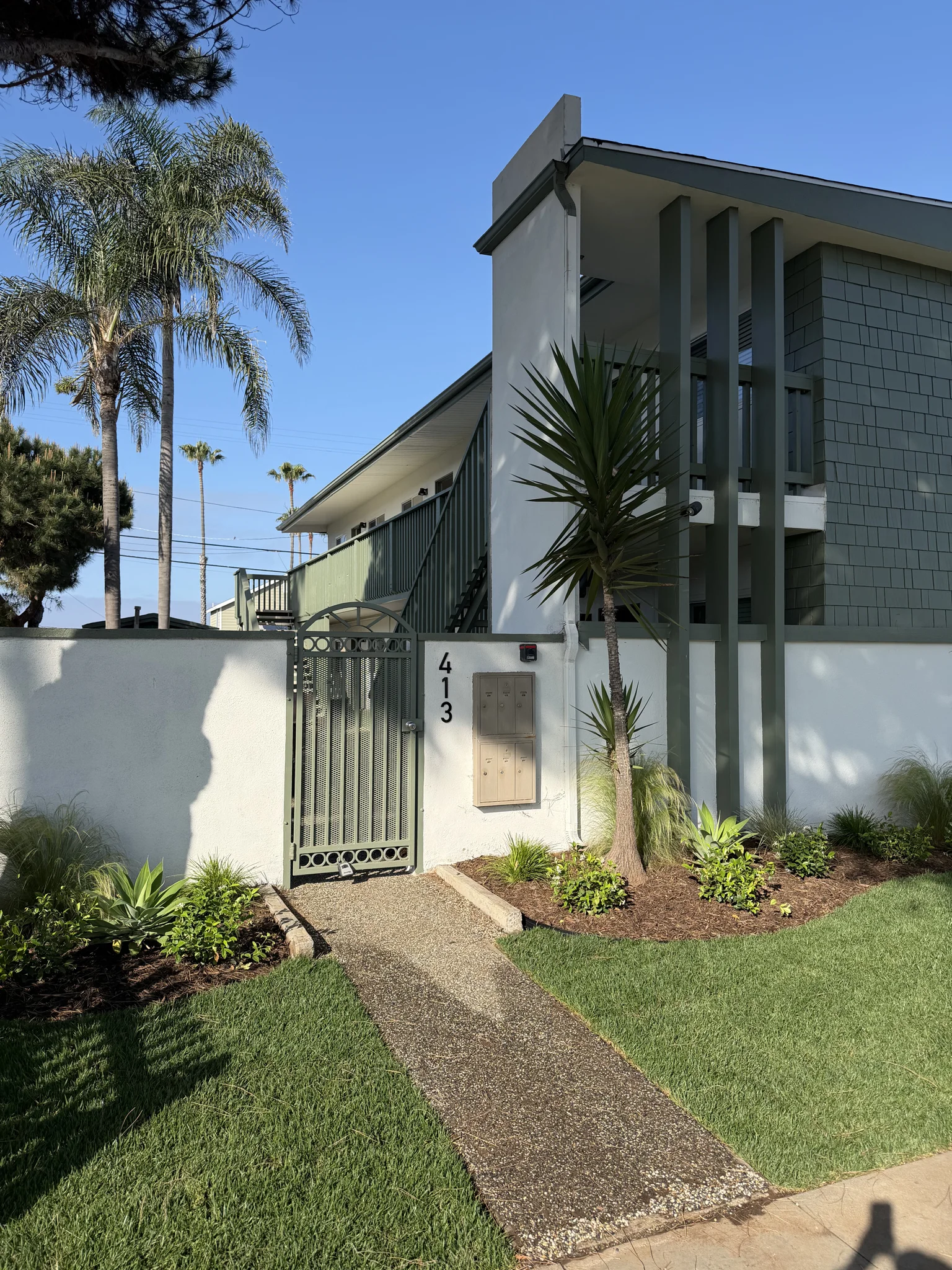 Oceanside Apartment: 413 S Myers St