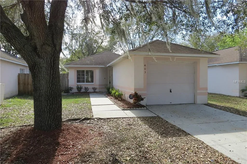 Plant City House: 403 Abigail Road