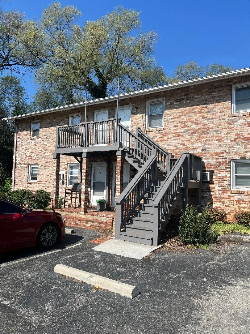 roanoke Apartment: 1416 Moorman Ave NW APT. D