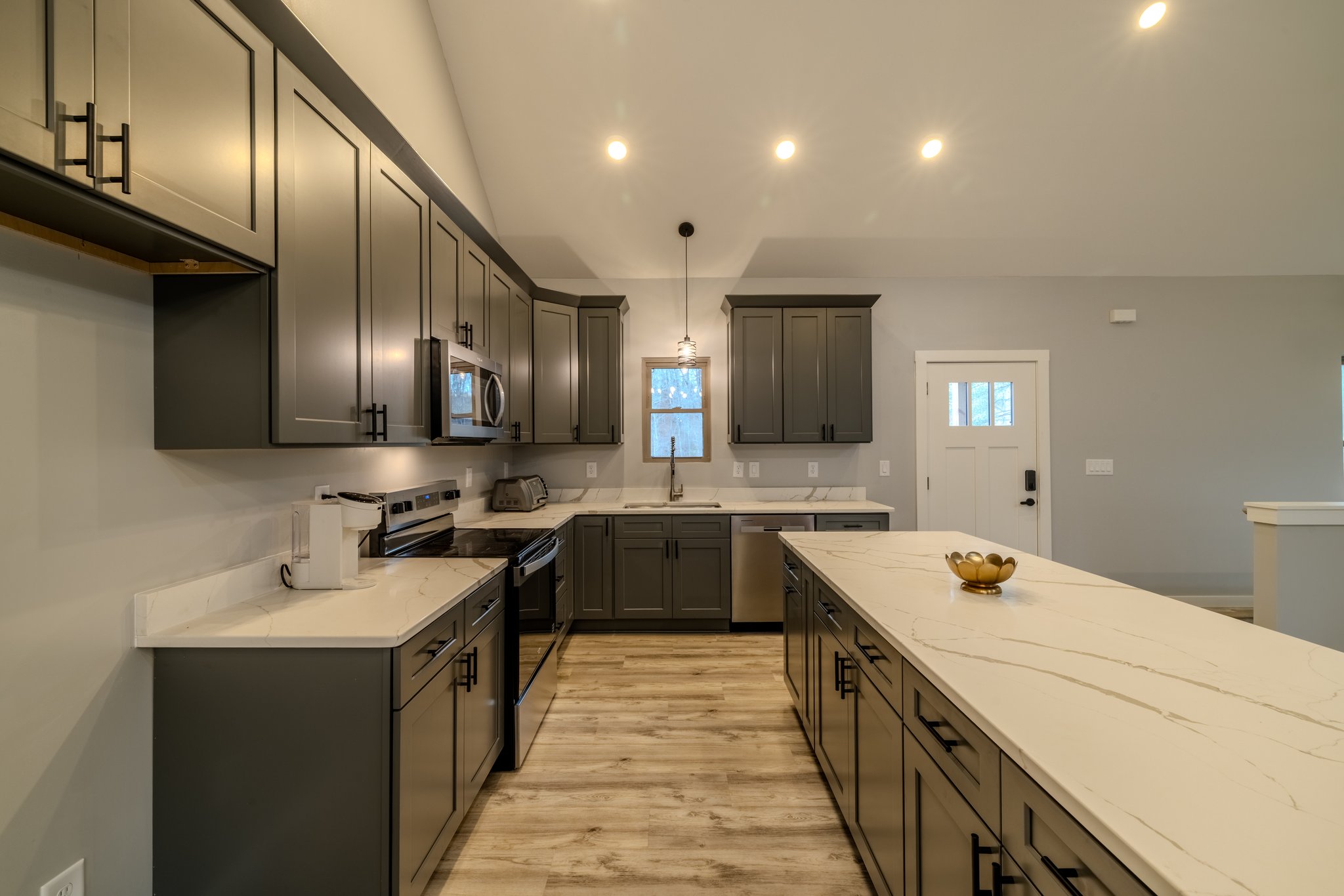 Ellijay House: 107 Lake Top Ln