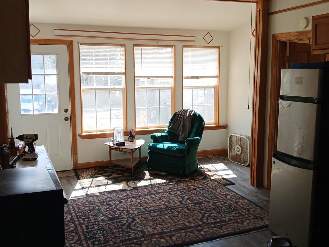 Peoria House: 112 E Maywood Ave
