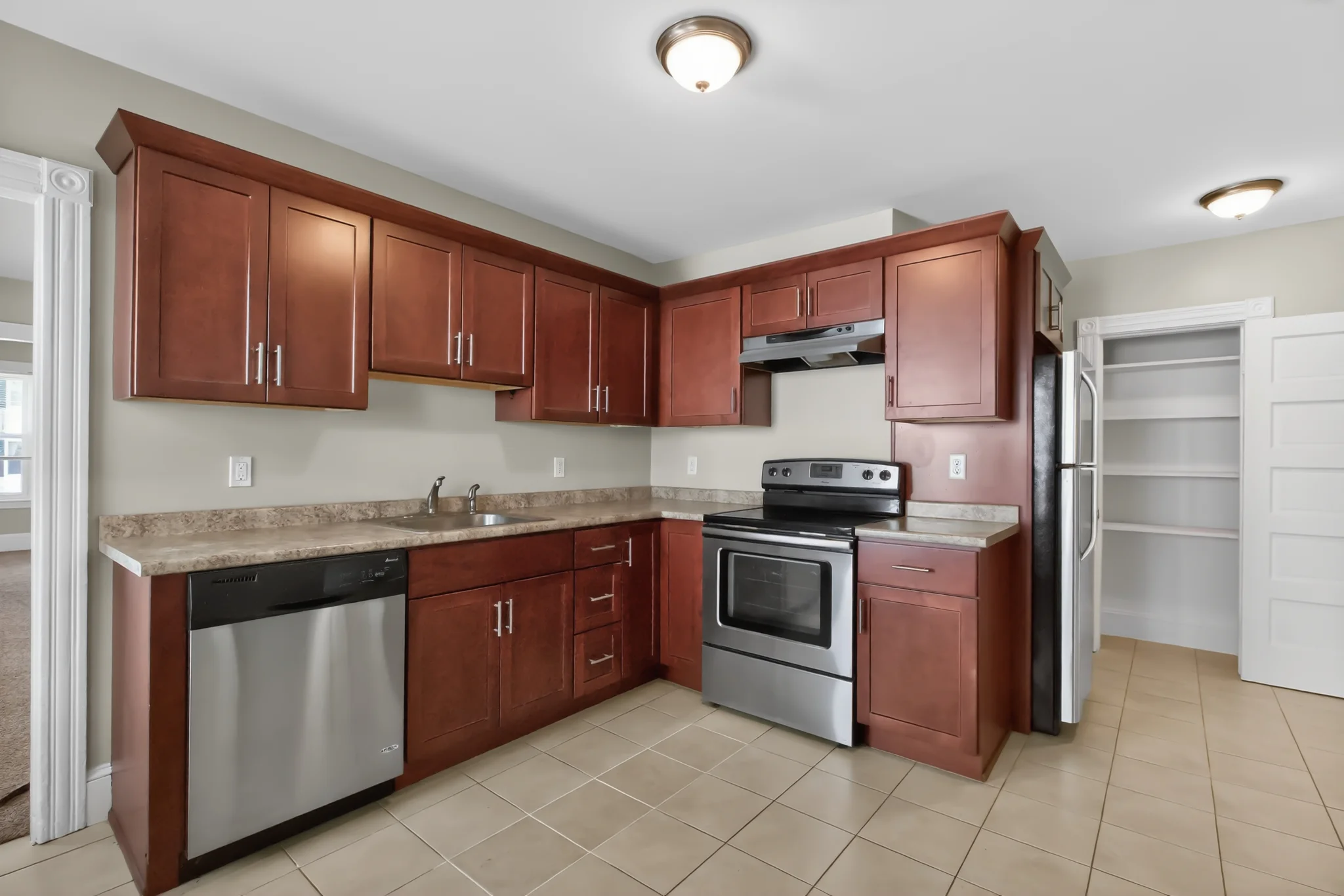 Attleboro Apartment: 177 County St