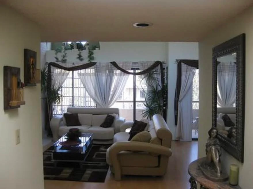 Burbank Condo: 441 E San Jose Ave