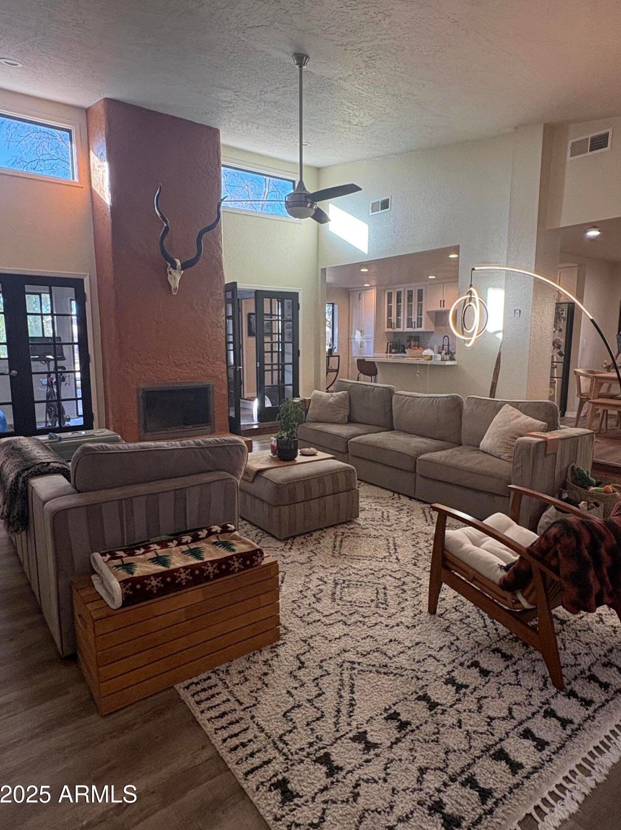 Phoenix House: 646 W Port au Prince Ln