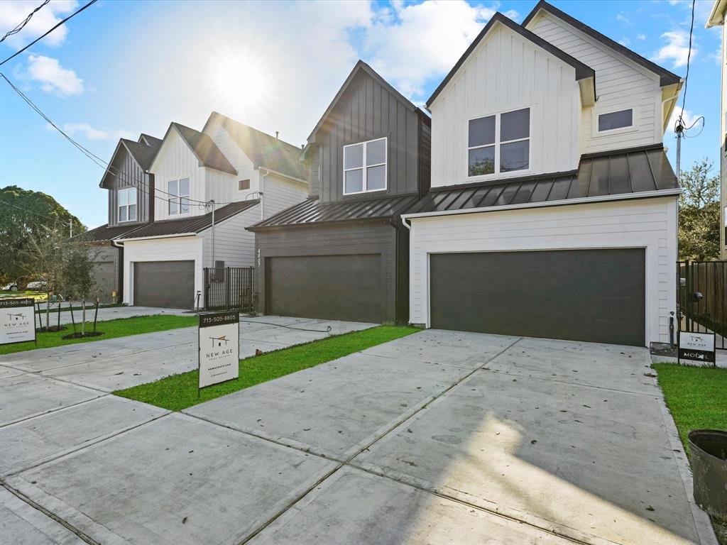 Houston House: 4609 Terry St